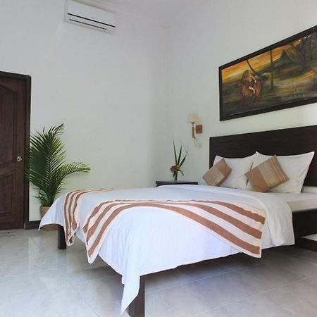 Ricel Homestay Gili Trawangan Exterior photo