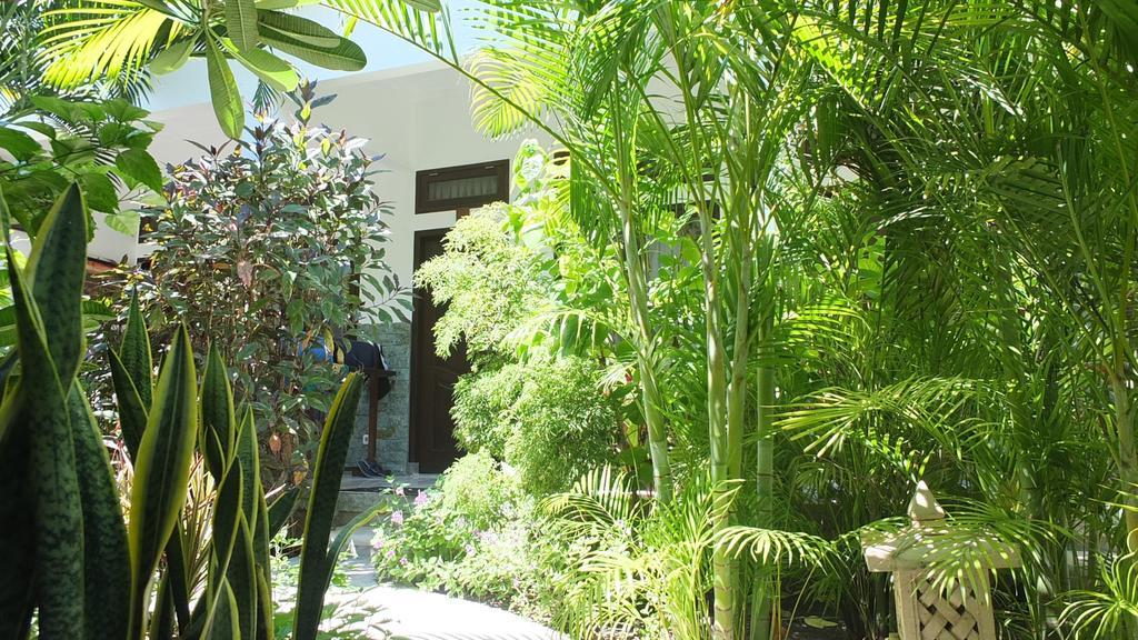 Ricel Homestay Gili Trawangan Exterior photo